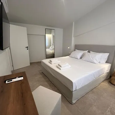Cozyline * Ixia (Rhodes)